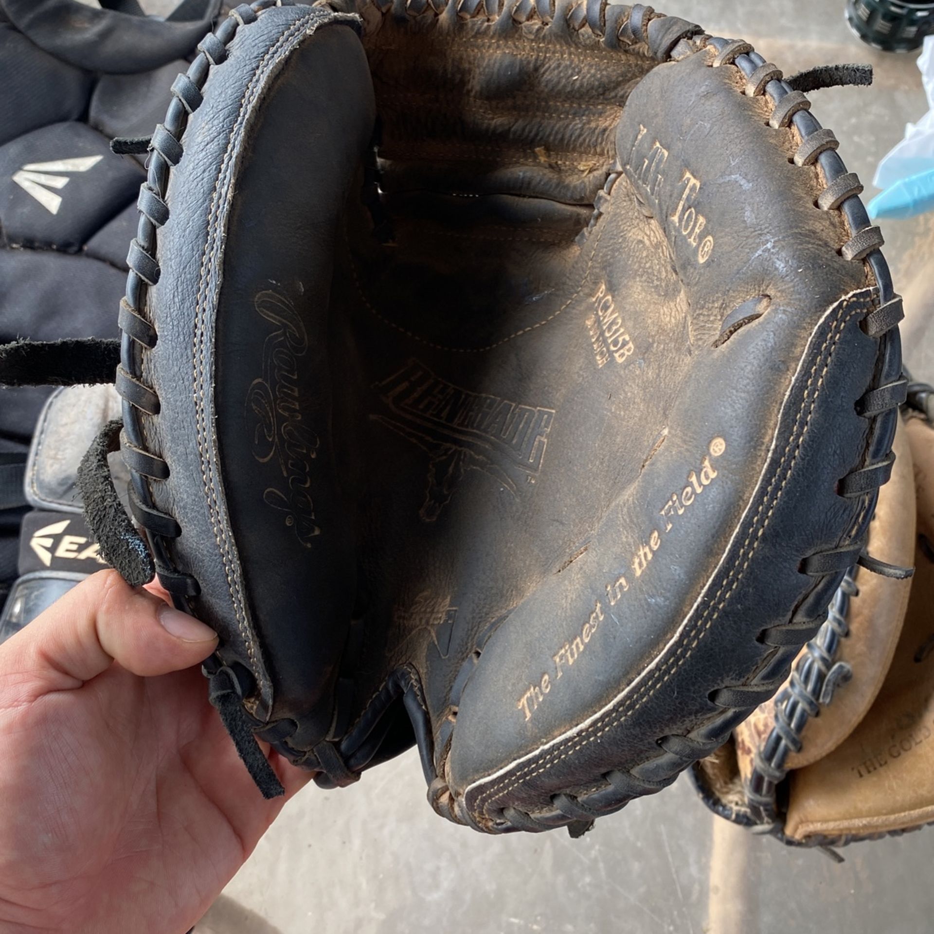 Youth Catchers Glove
