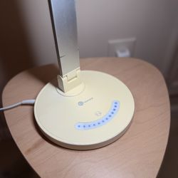 TaoTronics LED Desk Lamp, Different Lighting Modes, With Charging Port