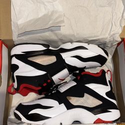 Diamond Turf ‘49ers’ Size 10.5 