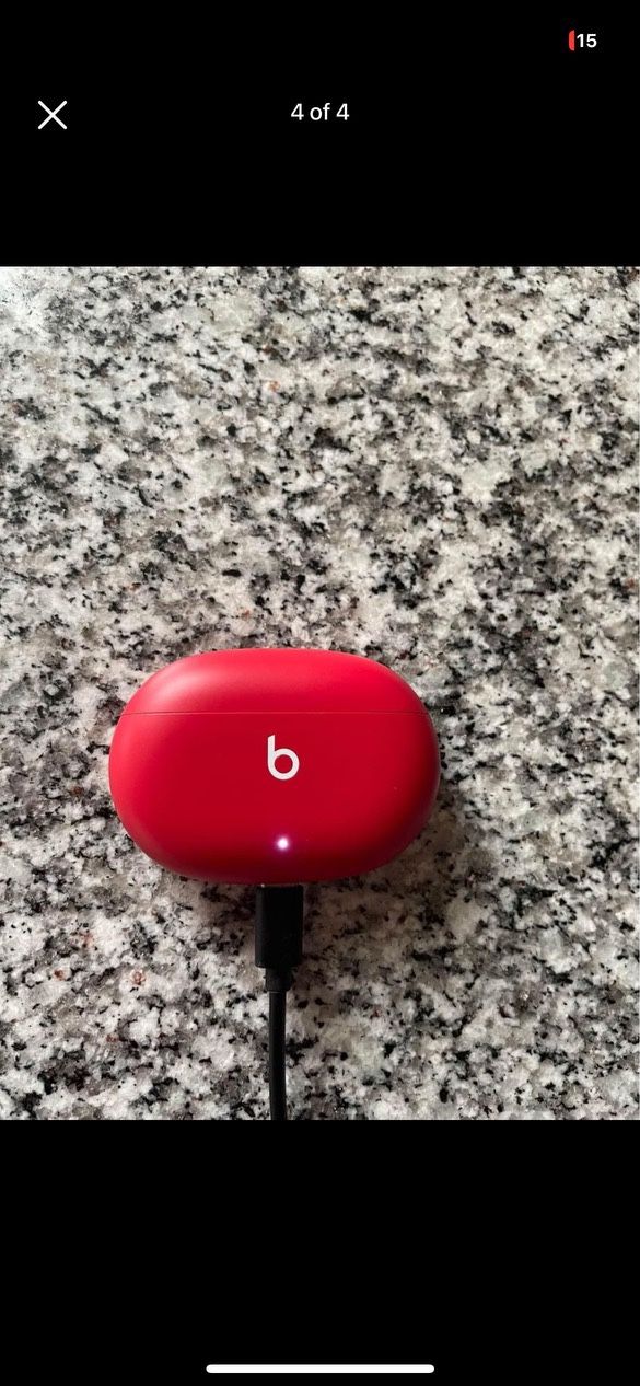 Beats Studio Buds (red)