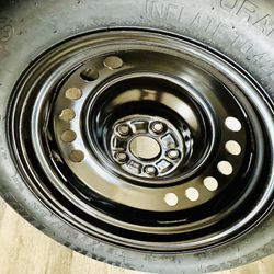 Rav 4 XLE Maxxis T165 80d17 New 