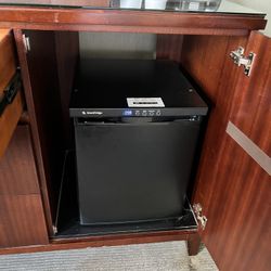 Used Hotel Mini Fridges