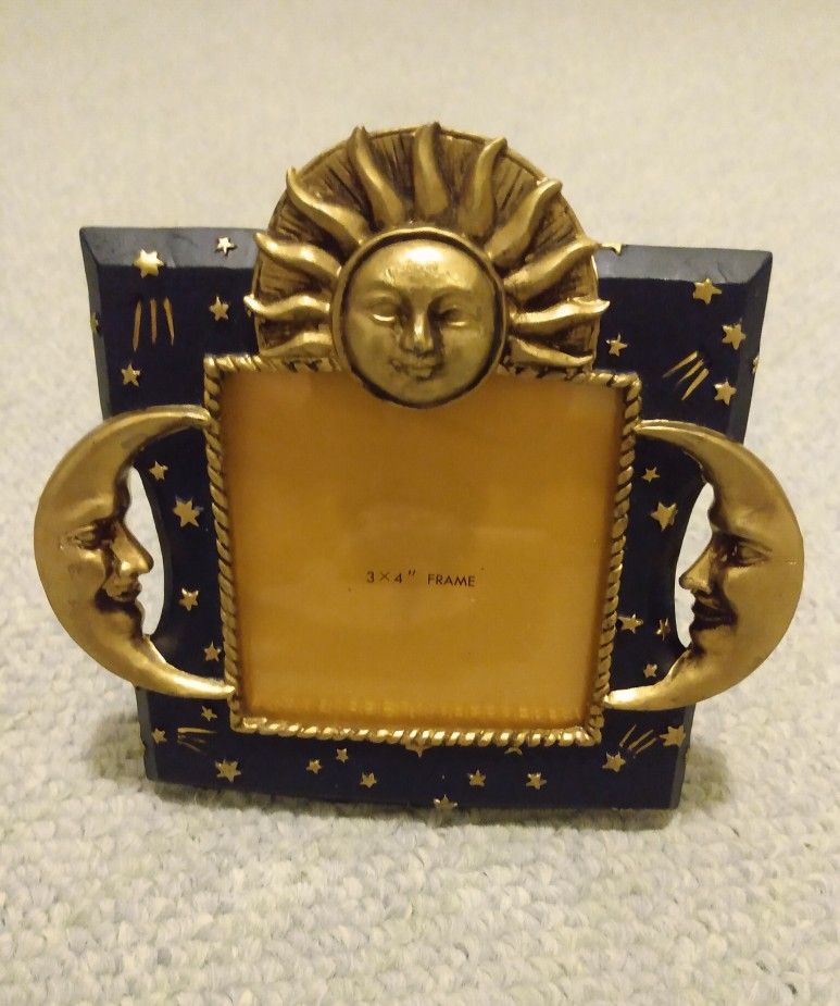 VINTAGE '90s Y2K CELESTIAL MOON SUN STARS DESKTOP PICTURE PHOTO FRAME