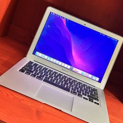 Apple MacBook Air 13” I5/8GB/256GB SSD macOS Monterey $200