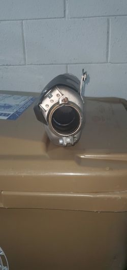2019 Yamaha R1 Oem Muffler Tip