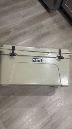 YETI TUNDRA 65