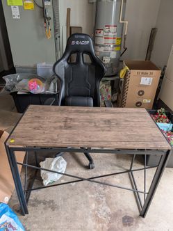 Gaming Chair and Table