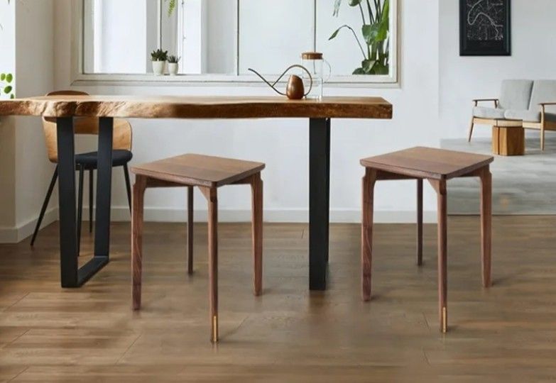 To Walnuts Stools, Stackable Square 18-in