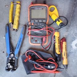 Klein And Sperry Multimeters And Accessories 