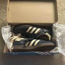 Adidas Sambas 