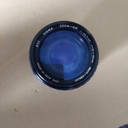 Sigma Zoom-AIV 1:3.5~4.5 f=35~135mm Camera Lens 