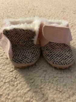 TOMS-Beautiful light pink with Croshay Layover