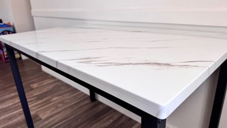 Dinning table
