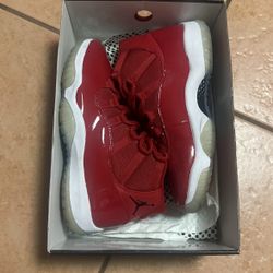 Jordan 11 Retro ‘ Win Like 96’