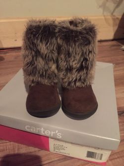 Carters brown boots with fur