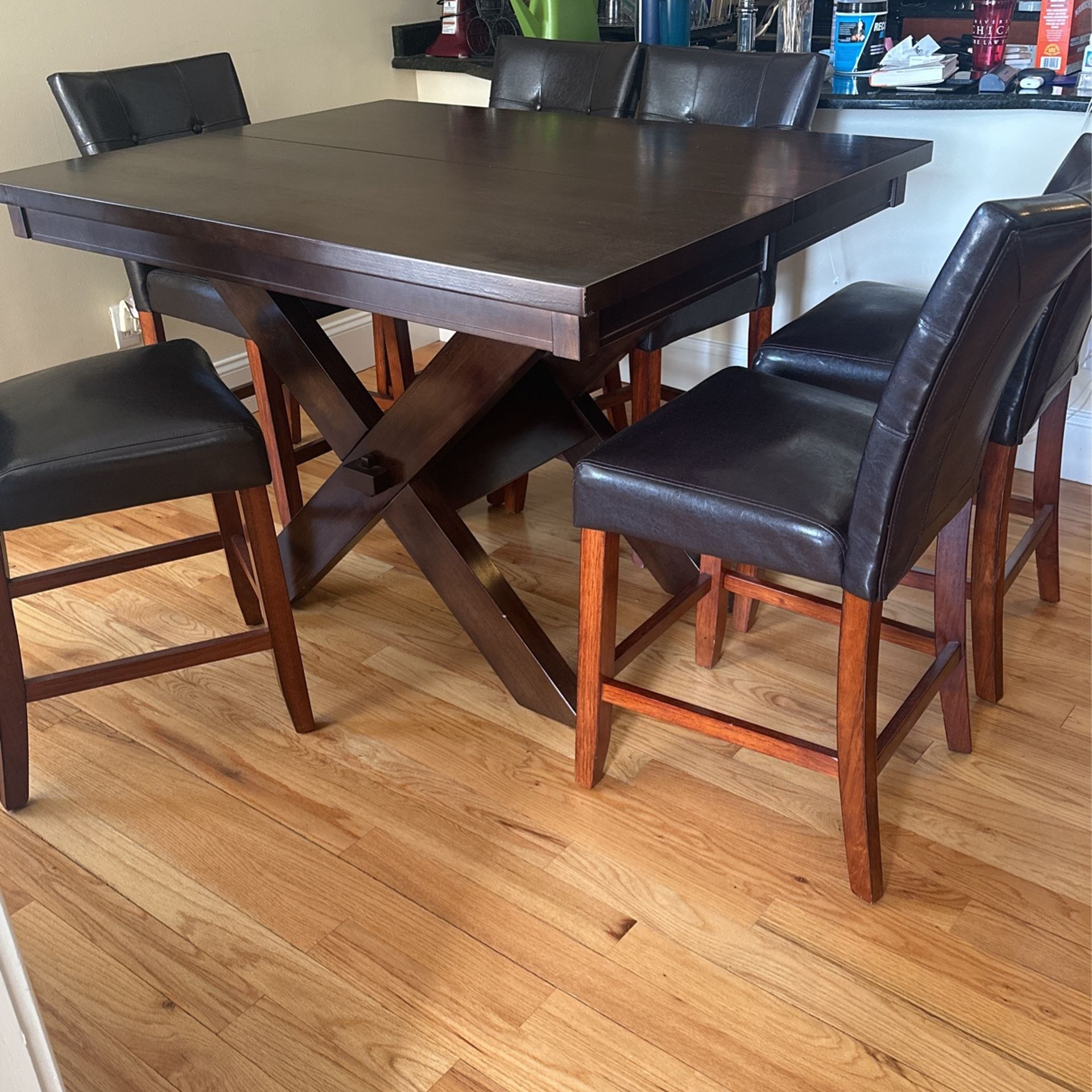 X-Factor Expandable Dining Table & 6 Monte Bello Chairs