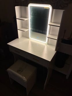 Vanity set
