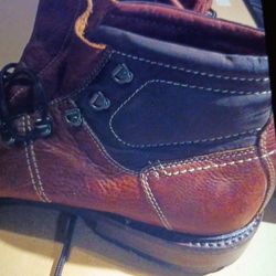 JOHNSTON & MURPHY SHEEPSKIN BOOTS MEN'S SIZE 12M