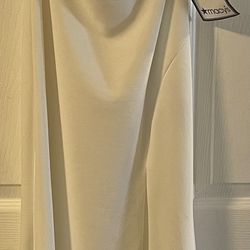 XSCAPE Ivory Sequin Lace Up Sleeveless Top With Slit Skirt Set Size 0 $269
