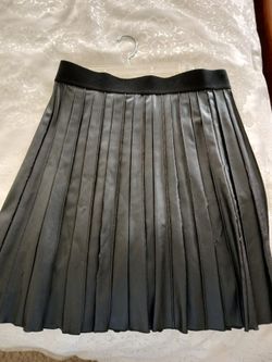 Alfani Size 6 Petite Black Pleather Skirt