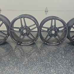 2005-2013 C6 BASE Corvette - C6 Z06 style Used Wheels Rims Replica 