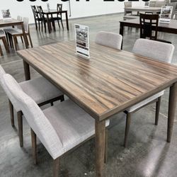 NEW IN BOX. DINING TABLE WITH 4 CHAIRS. F2496
