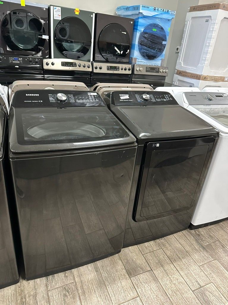 Samsung black washer and dryer set electric MEGA capacity with warranty