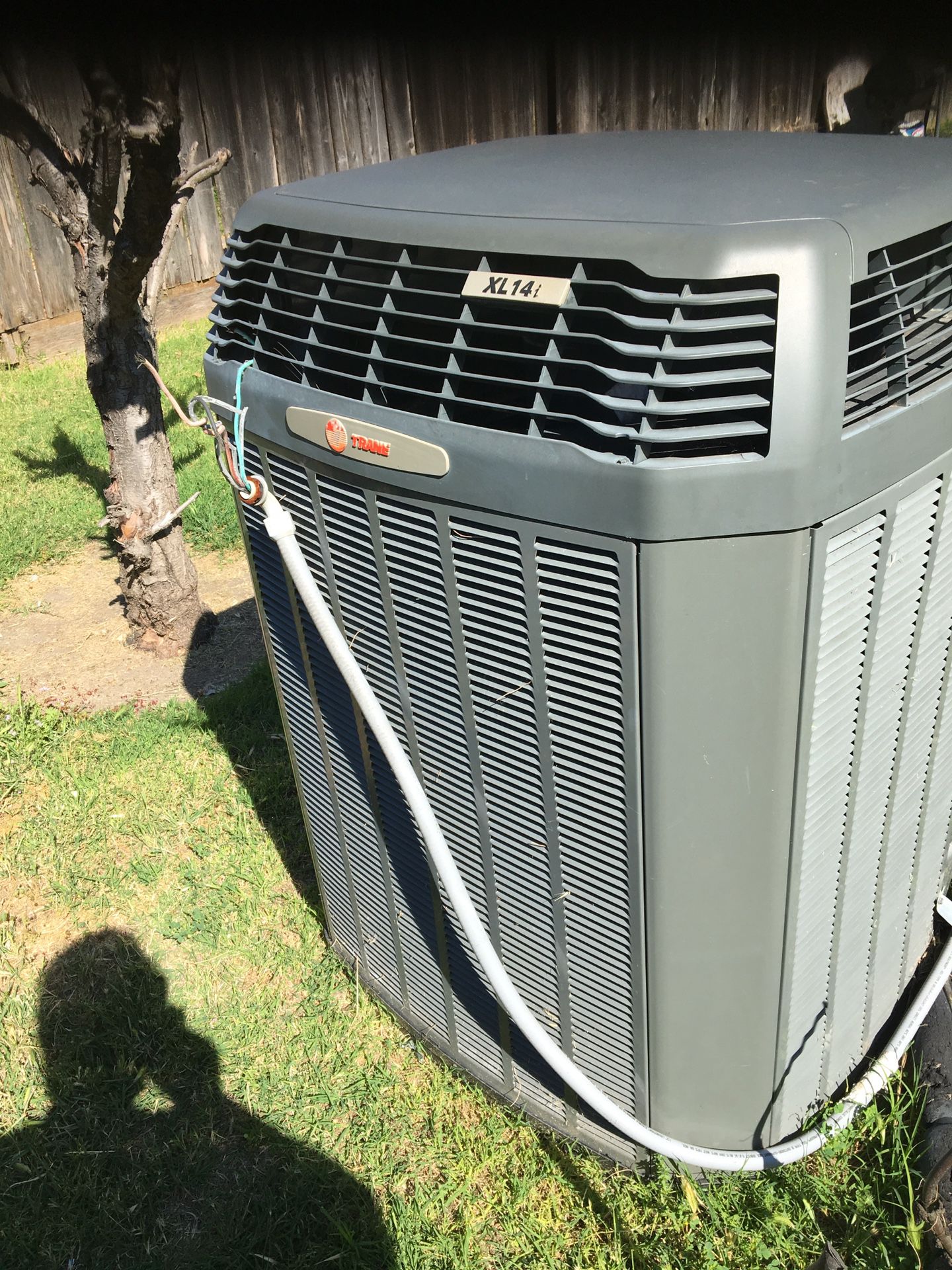 Air conditioner Trane XL 14