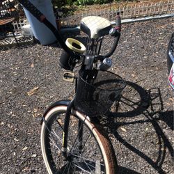 Huffy Bike /cup Holder-rack For Hauling  StuffBasket Horn And Bell 