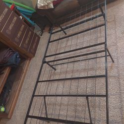 Twin Bed Metal Platform