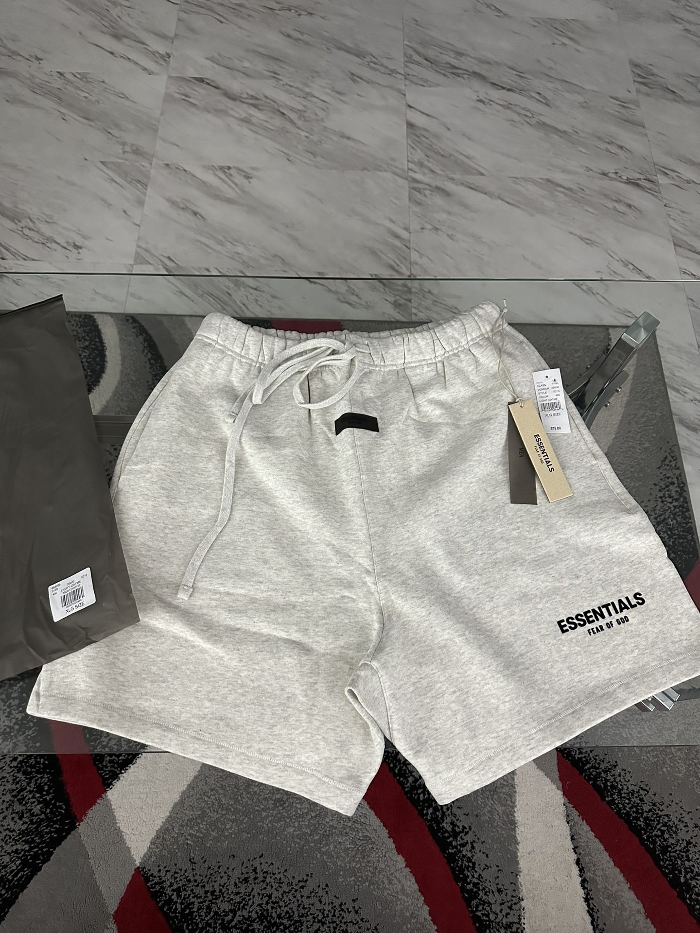 Essentials Fear of God Light Oatmeal Shorts size XL brand new