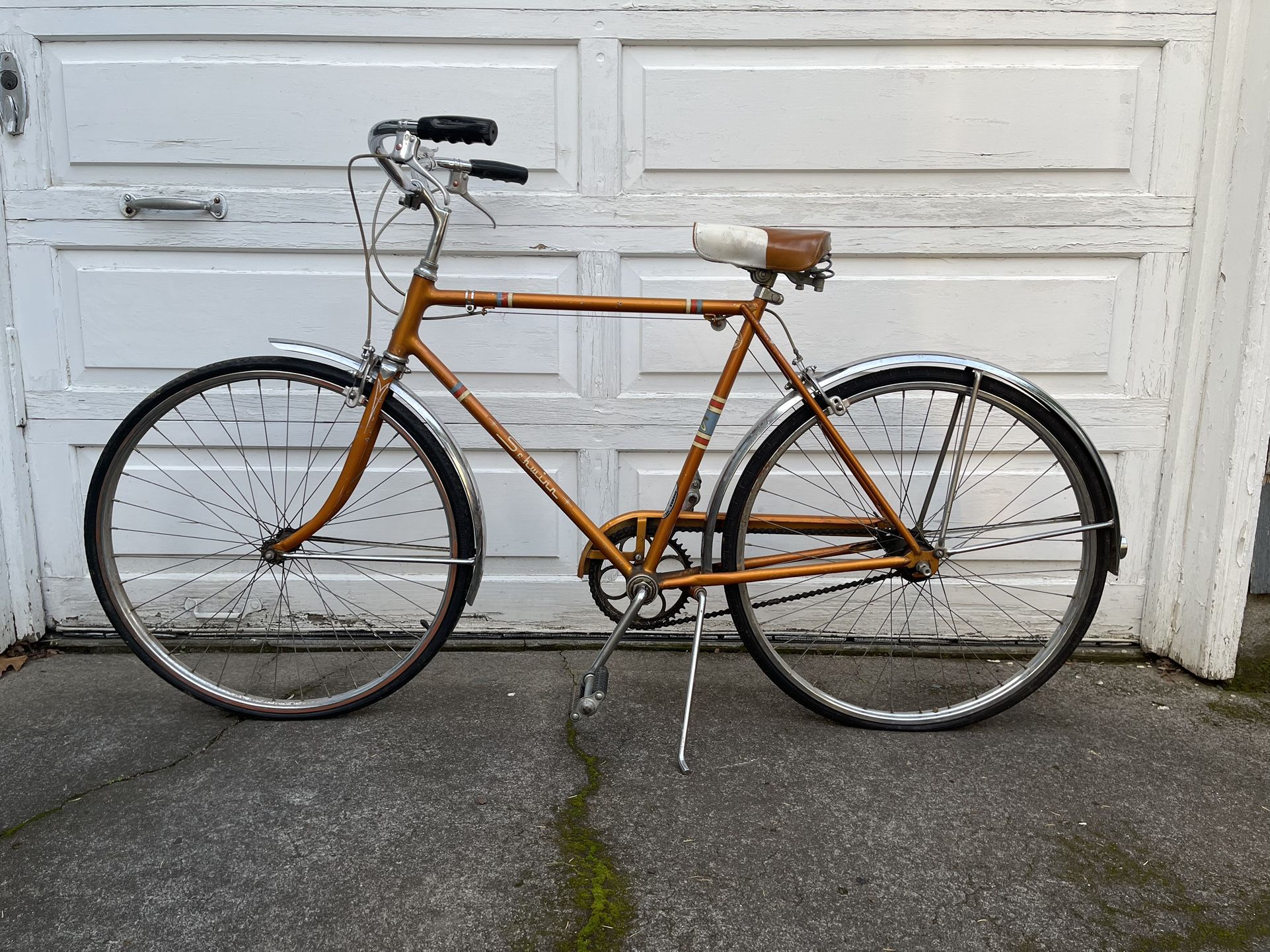 Vintage Early 70’s Schwinn Varsity 3 Speed Bicycle - Original Coppertone orange (may need new tires & tune up)