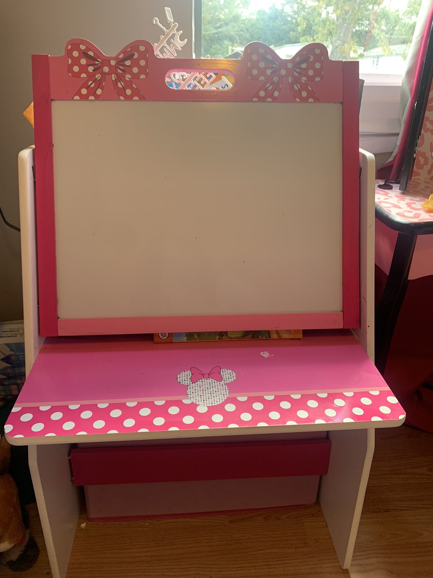 Minnie Mouse Room Decor