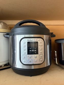 Instant Pot IP-DUO Electric Pressure Cooker