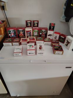 Hallmark ornaments lot number 3