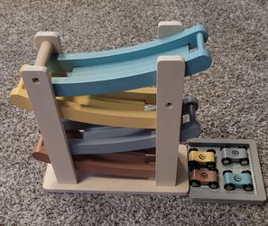 Wooden Car Ramp Toy