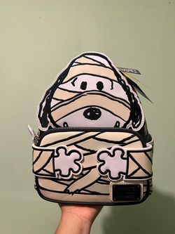 Loungefly peanuts mummy snoopy mini backpack