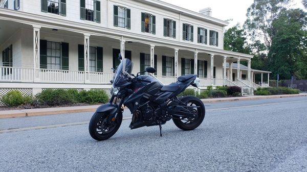 2018 suzuki gsxs, 9k miles, like new, 5800