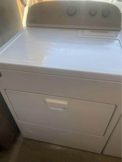 Whirlpool Washer & Gas Dryer Set – Matching White Laundry Pair