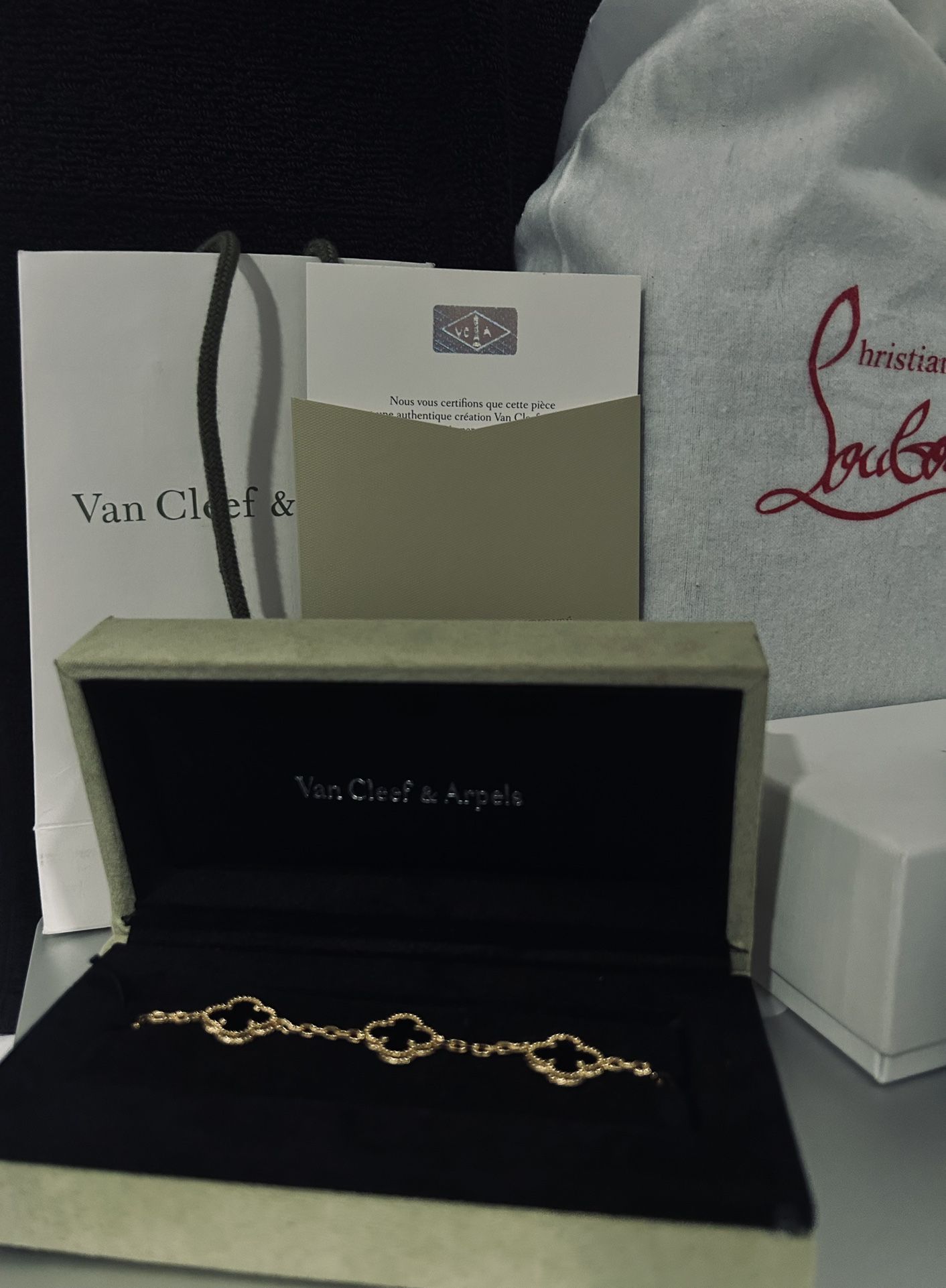 Van Cleef Arpels Bracelet 18k Yellow Gold 