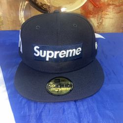 Supreme MLB Teams New York Box Logo New Era 59Fifty Fitted Cap 