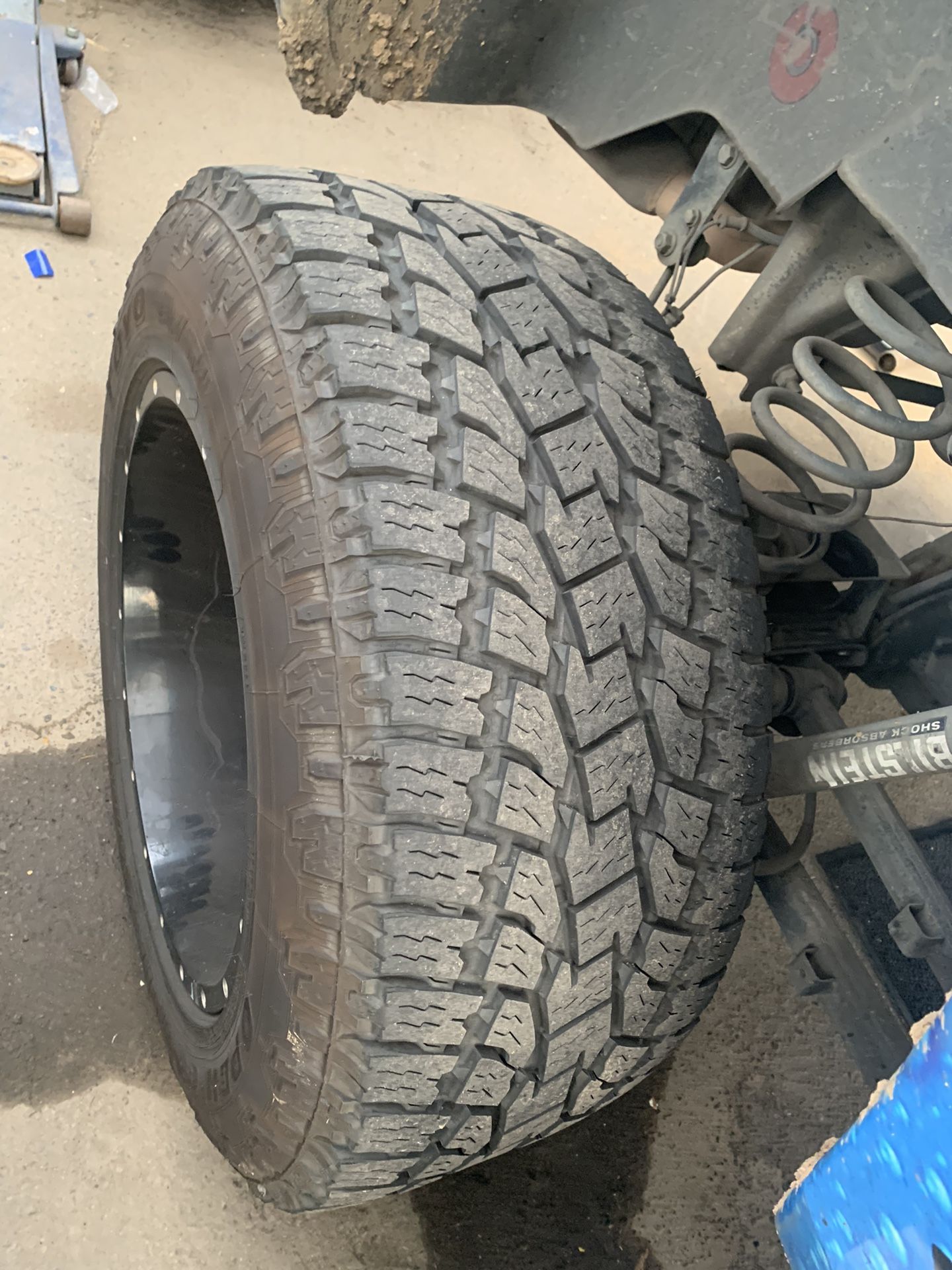 5x139.7 5x135 Universal 5 Lug Wheels 20s for Sale in Selma, CA OfferUp