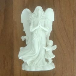 ANGEL CANDLESTICK HOLDER FROM PARTY LITE CANDLES 