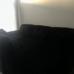 Midnight Madness Couch 4pc