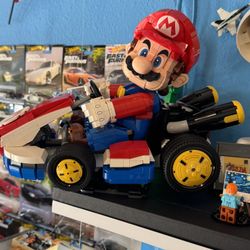 Lego Super Mario
