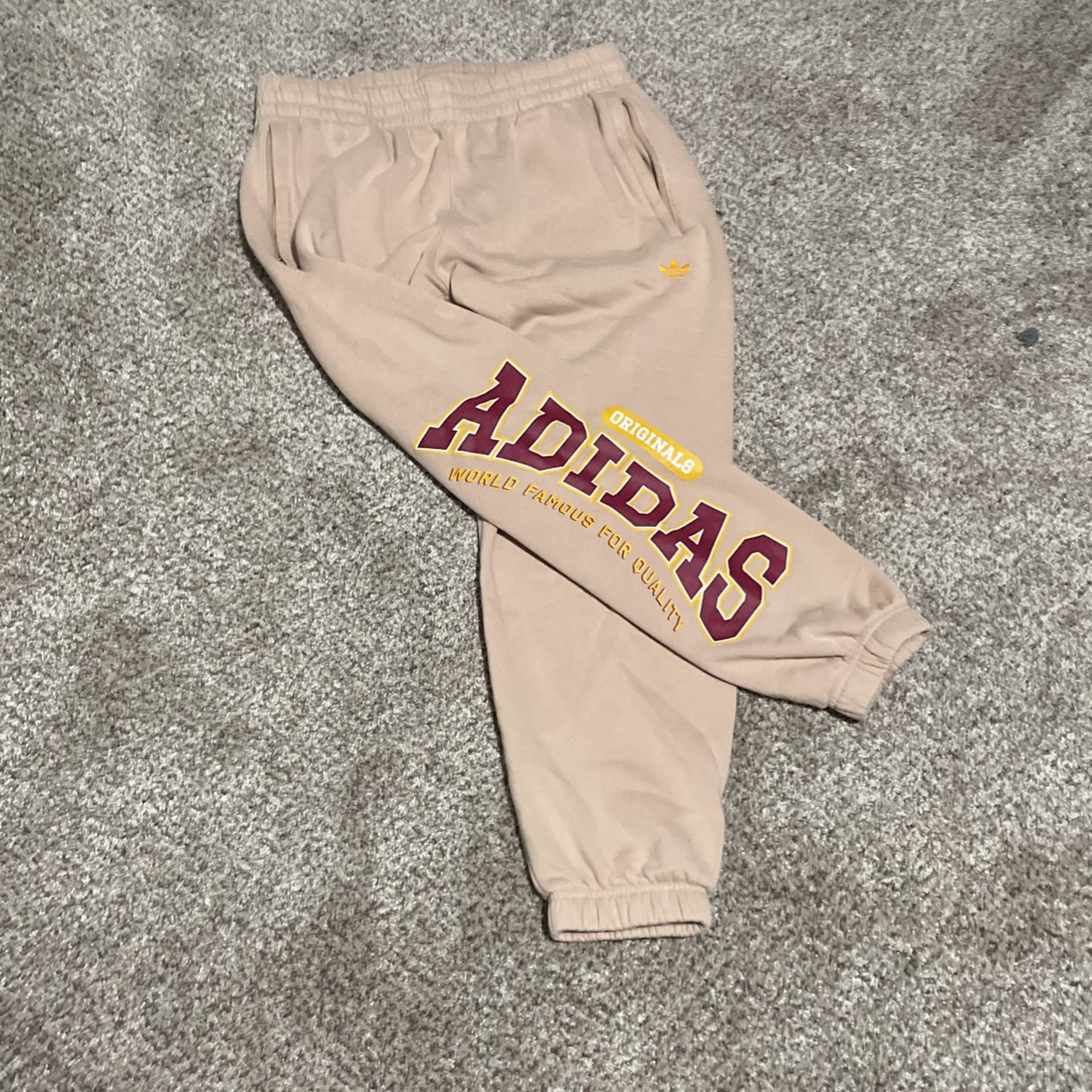 Adidas Streetwear Design Pants (large)