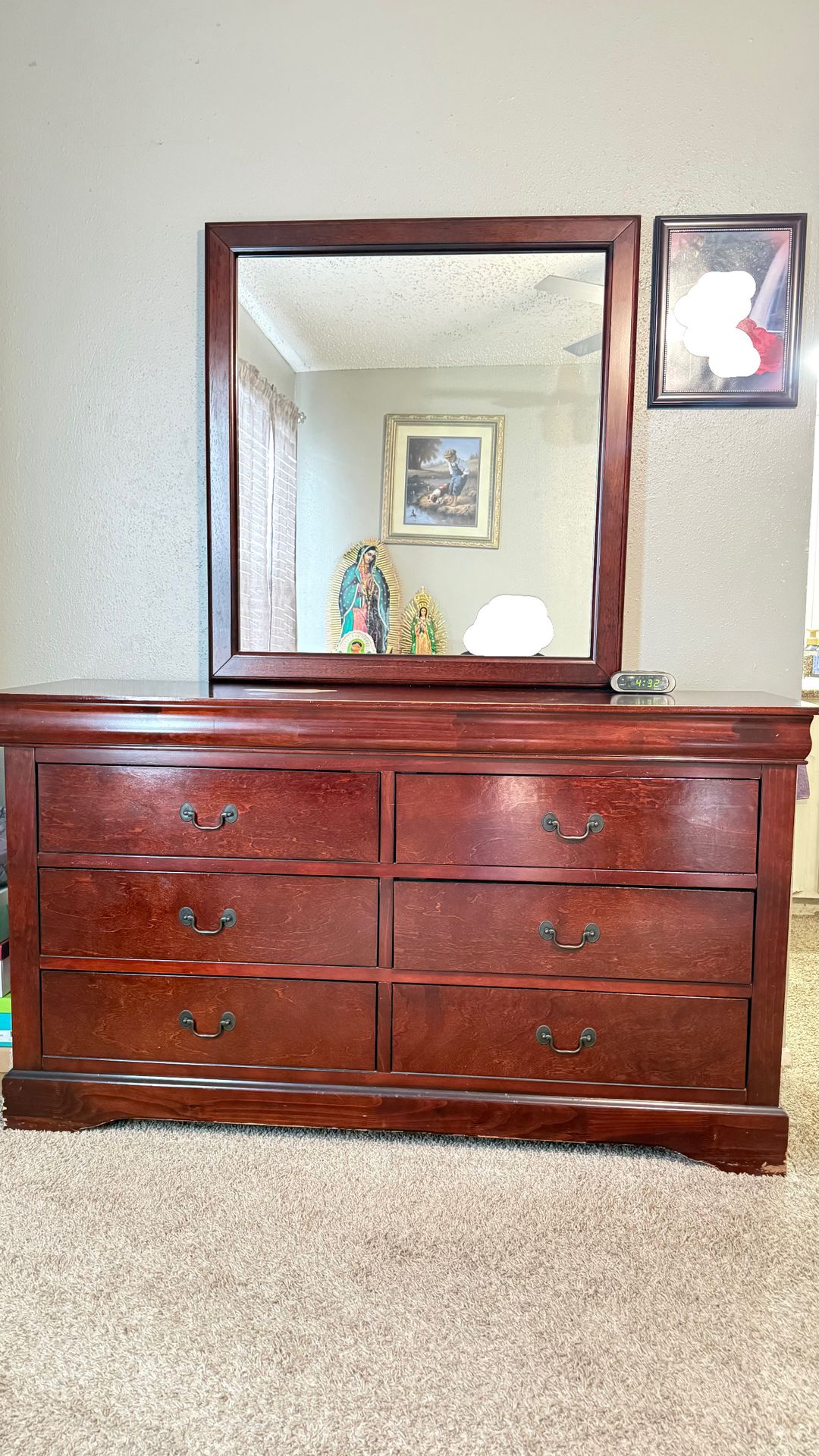 Dresser