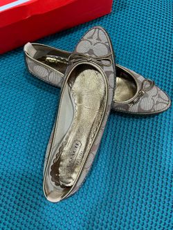 Shoes Couch Size 7
