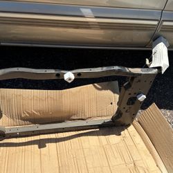 2014-2018 Jeep Cherokee Radiator Support