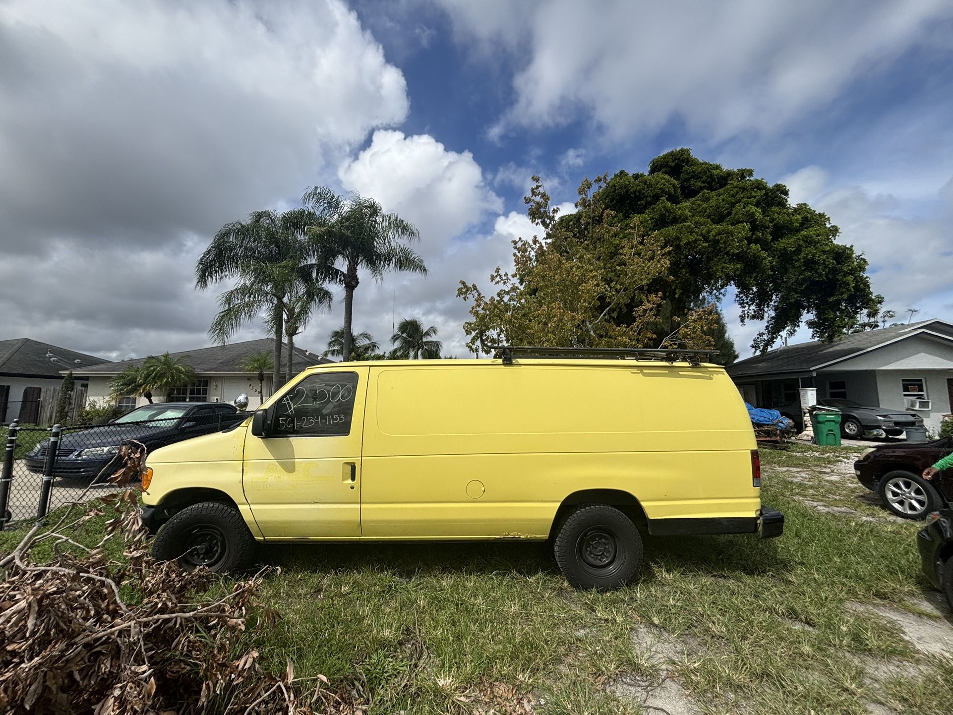 2006 Ford E-350